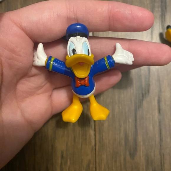 Mickey Mouse Set of 4 figures Cake Toppers Minnie Mouse Goofy Pluto Donald - Picture 3 of 6